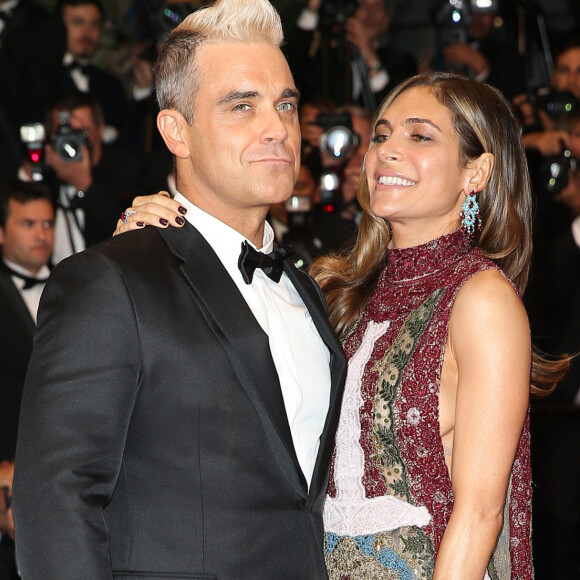 Naissance - Robbie Williams est papa pour la quatrième fois - Robbie Williams et sa femme Ayda Field - Montée des marches du film "The Sea of Trees" (La Forêt des Songes) lors du 68 ème Festival International du Film de Cannes, à Cannes le 16 mai 2015.