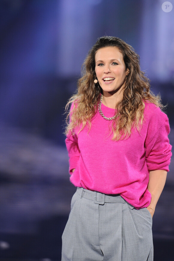 Exclusif - Laure Pester (Lorie) - Surprises - Enregistrement de l'émission "La Chanson secrète 5", qui sera diffusée le 11 janvier 2020 sur TF1, à Paris. Le 17 décembre 2019 © Gaffiot-Perusseau / Bestimage