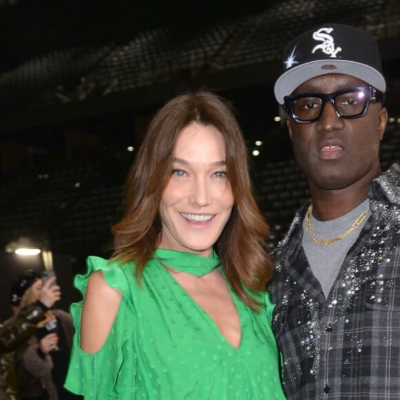 Carla Bruni-Sarkozy et Virgil Abloh en backstage du défilé de mode prêt-à-porter "Off-White" automne-hiver 2020-2021 lors de la semaine de la mode à Paris, France, le 27 février 2020. © Veeren-Clovis/bestimage