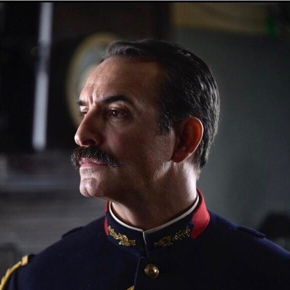 Nathalie Péchalat a apporté son soutien à son mari Jean Dujardin sur Instagram le 28 février 2020, après qu'il a annoncé qu'il ne se rendrait pas à la 45e cérémonie des César, tout comme l'intégralité de l'équipe du film "J'accuse".