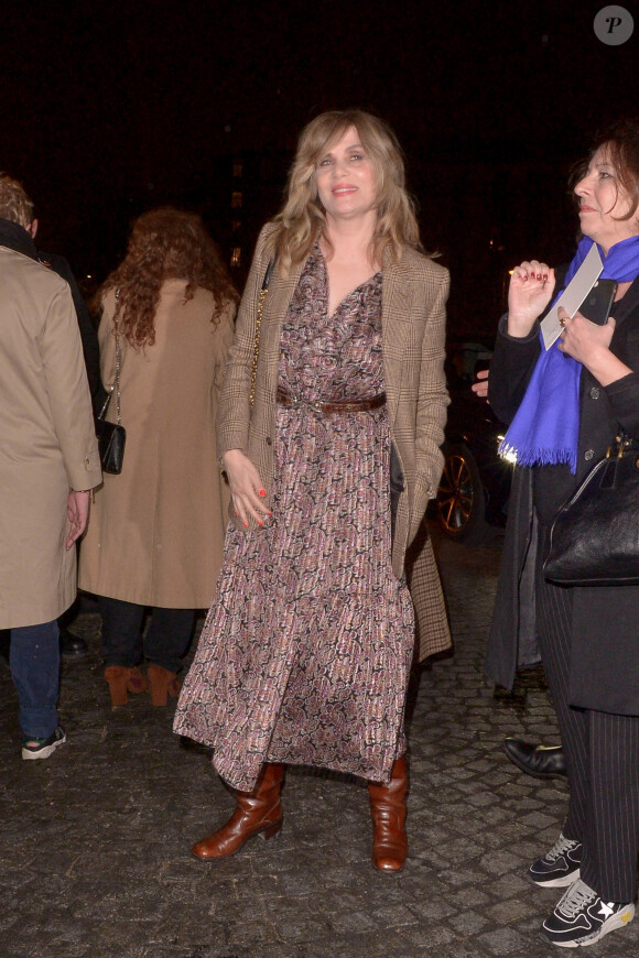 Emmanuelle Seigner - Arrivées au défilé de mode prêt-à-porter automne-hiver 2020/2021 Céline à Paris le 28 février 2020. 
