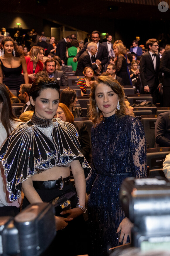 Noémie Merlant (en Louis Vuitton et Cartier - Maquillage Estée Lauder - Coiffure Margaux Rousse Malpat), Adèle Haenel - People dans la salle lors de la 45ème cérémonie des César à la salle Pleyel à Paris le 28 février 2020 © Olivier Borde / Dominique Jacovides / Bestimage