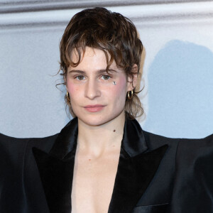 Christine and the Queens lors du photocall du dernier défilé de mode Haute-Couture printemps-été 2020 "Jean-Paul Gaultier" au théâtre du Châtelet à Paris, France, le 22 janvier 2020. © Aurore Marechal/ABACAPRESS.COM