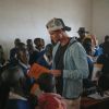 Exclusif - Giovanni Bonamy en mission avec son association "Rh Unitaid" (Nikita) au village massaï de Moïta, en Tanzanie, le 6 mars 2020. © Giovanni Bonamy via Bestimage