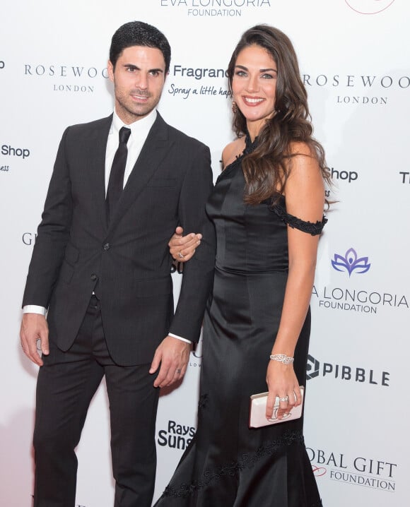 Mikel Arteta et sa femme Lorena Bernal - Les célébrités posent lors du photocall de la soirée Global Gift à Londres le 2 novembre 2018.