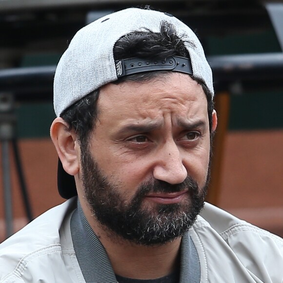 Cyril Hanouna - People dans les tribunes des internationaux de France de Roland Garros à Paris le 4 juin 2016. © Moreau - Jacovides / Bestimage