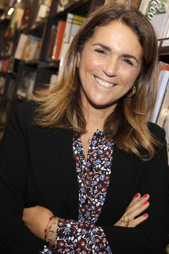 Exclusif - Rendez-vous avec Valérie Bénaïm à Paris le 13 octobre 2019. © Cédric Perrin/Bestimage