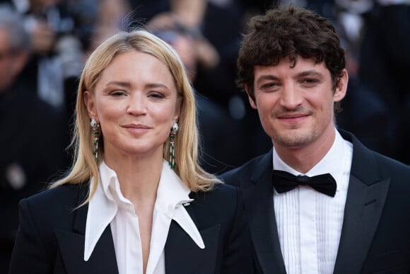 Niels Schneider et sa compagne Virginie Efira - Montée des marches du film "Hors Normes" pour la clôture du 72ème Festival International du Film de Cannes. Le 25 mai 2019