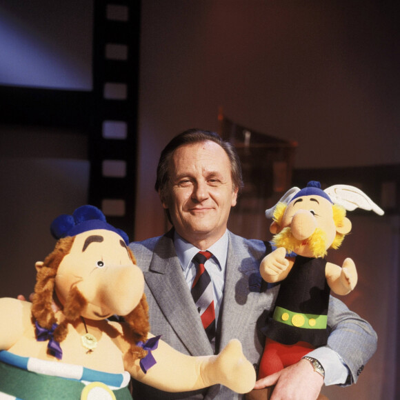 Archives - Albert Uderzo avec Asterix et Obelix - Le dessinateur Albert Uderzo est mort à l'âge de 92 ans. © Imago / Panoramic / Bestimage
