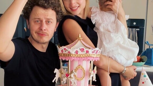 Norman Thavaud : Rare photo de sa fille et immense gâteau pour son anniversaire