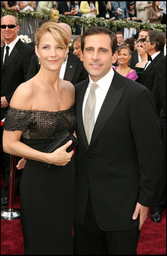 Steve Carell et son épouse - Cérémonie des Oscars. Los Angeles. Le 5 mars 2006.