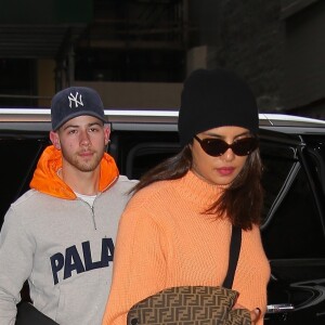 Priyanka Chopra et son mari Nick Jonas arrivent à leur domicile à New York, le 26 février 2020