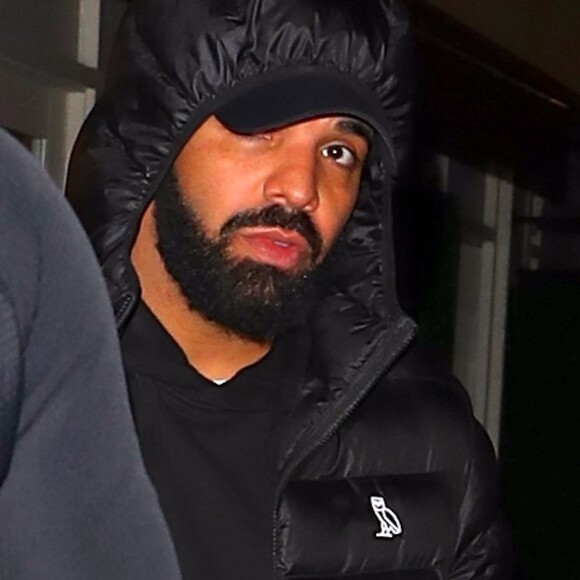 Drake à la sortie du restaurant "Marble" à Los Angeles, le 18 janvier 2020.