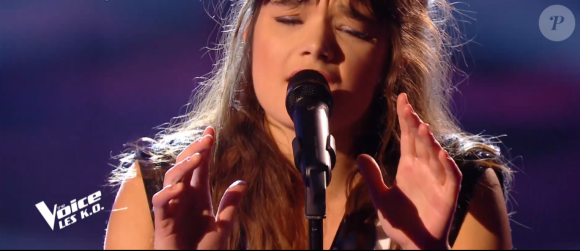 Louise lors de l'épreuve des K.O - Talent de Marc Lavoine. Émission du samedi 4 avril 2020, TF1