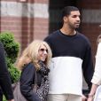 Drake et sa mère Sandra à Toronto, le 8 mai 2013.