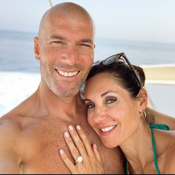 Zinédine Zidane et sa femme Véronique. Photo publiée sur Instagram le 20 mars 2020.