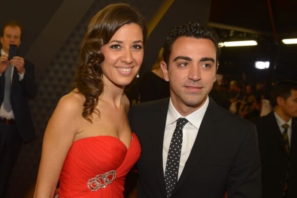 Xavi et son épouse lors de la cérémonie du Ballon d'Or au Palais des Congrès de Zurich, le 13 janvier 2014