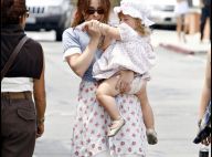 Helena Bonham Carter et son adorable fille... ont fait un effort vestimentaire ! Enfin presque...
