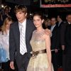 Ashton Kutcher et Amanda Peet à la première de la comédie "7 ans de séduction" à New York en 2005.
