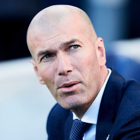 Zinédine Zidane lors du match de football de La Liga opposant le Real Sociedad au Real Madrid au Deportivo Alavés au stade Anoeta à Saint-Sébastien, Espagne, le 12 mai 2019.