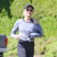 Exclusif - Naomi Watts et son ex-mari Liev Schreiber font du jogging dans le quartier de Brentwood à Los Angeles, en période de confinement à cause du coronavirus (Covid-19), le 26 mars 2020.