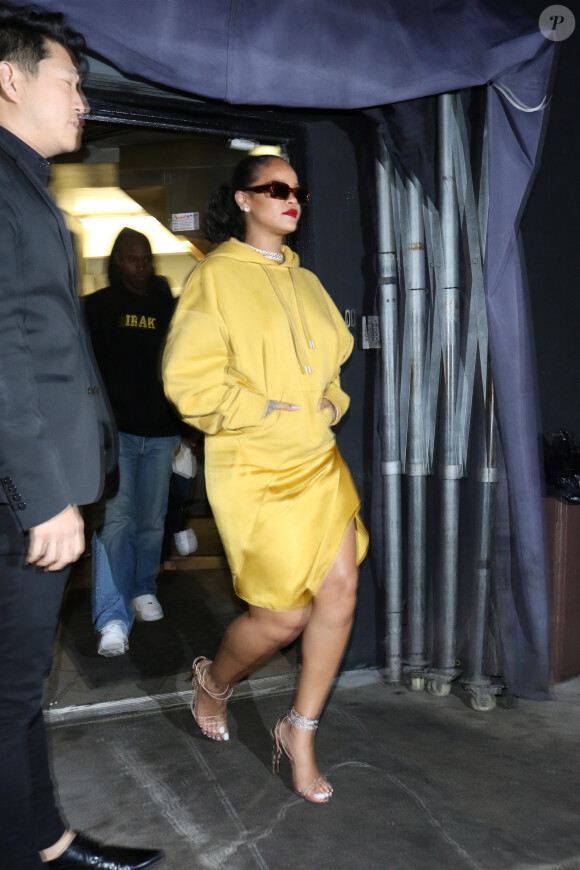 Rihanna à la sortie du club Nice Guy à West Hollywood le 11 février 2020.