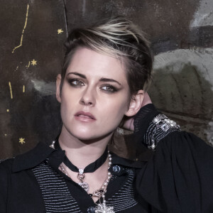 Kristen Stewart lors du photocall du défilé Chanel Métiers d'Art 2019 / 2020 au Grand Palais à Paris le 4 décembre 2019 © Olivier Borde / Bestimage