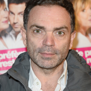 Info - Yann Moix confirme son arrivée dans l'émission "On n'est pas couché" - Yann Moix - People à la 150ème représentation de la pièce "Je préfère qu'on reste amis" au théâtre Antoine à Paris le 5 novembre 2014.