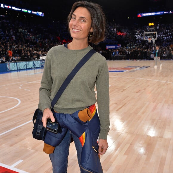 Alessandra Sublet au match de NBA Game Paris 2020 entre les Bucks de Milwaukee et les Charlotte Hornet à l'AccorHotels Arena à Paris le 24 janvier 2020. © Veeren / Bestimage