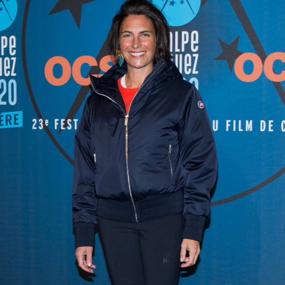 Alessandra Sublet au photocall du film "Divorce Club" lors de la 23ème édition du festival international du film de comédie l'Alpe d'Huez, le 17 janvier 2020. © Cyril Moreau/Bestimage