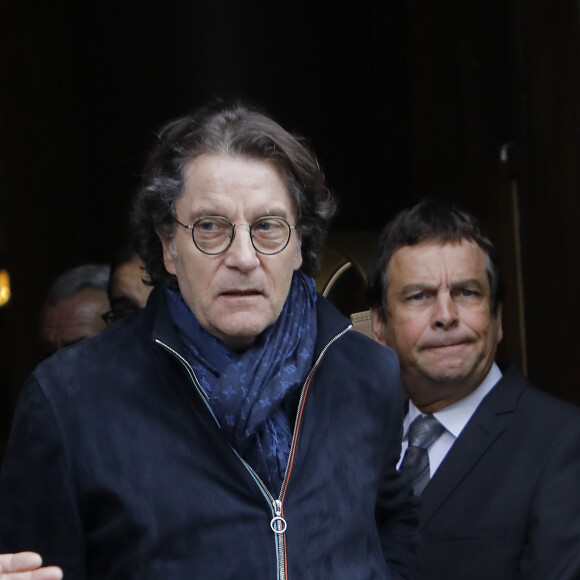 Francis Cabrel lors des obsèques de Dick Rivers en l'église Saint-Pierre de Montmartre à Paris le 2 mai 2019.