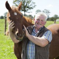 Thierry Olive (L'amour est dans le pré) : Un incendie terrible a ruiné sa ferme