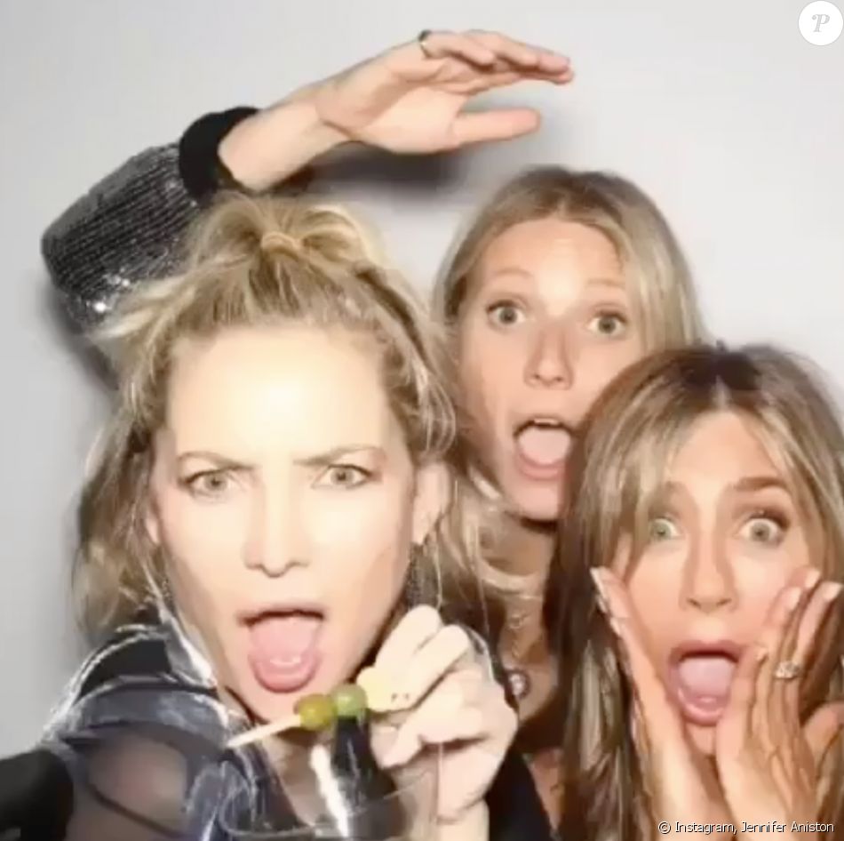 Jennifer Aniston A Souhaite Un Joyeux Anniversaire A Jennifer Aniston En Publiant Des Photos De Gwyneth Paltrow Et Elles Deux Le 19 Avril Purepeople