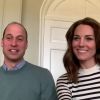 Le prince William, duc de Cambridge, et Kate Middleton, duchesse de Cambridge, racontent comment ils s'occupent des enfants et comment ils gardent le contact avec la famille pendant l'épidémie de coronavirus (COVID-19). Ils utilisent l'application Zoom. Le 17 avril 2020.