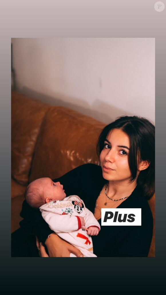 Alizée fête les 15 ans de sa fille Annily le 28 avril 2020 en publiant de nombreuses photos sur Instagram.