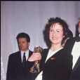  Archives - Valérie Lemercier, César du Meilleur second rôle féminin pour "Les visiteurs" avec Alain Terzian. Paris. Le 2 mars 1994. 