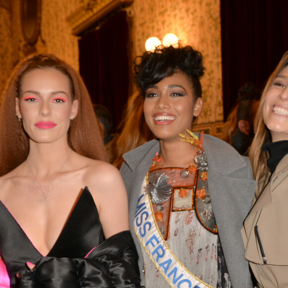 Malika Ménard (Miss France 2010), Maëva Coucke (Miss France 2018), Clémence Botino (Miss France 2020), Laury Thilleman (Miss France 2011) et Sylvie Tellier (Miss France 2002 et présidente du comité Miss France) - After Show du défilé de mode Haute-Couture printemps-été 2020 "Jean-Paul Gaultier" au théâtre du Châtelet à Paris le 22 janvier 2020. © Christophe Clovis-Veeren Ramsamy / Bestimage