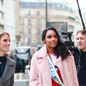 Exclusif - Sylvie Tellier (directrice générale de la société Miss France) et Clémence Botino, Miss France 2020, arrivent chez Sothys (produits de beauté) à Paris le 17 décembre 2019.