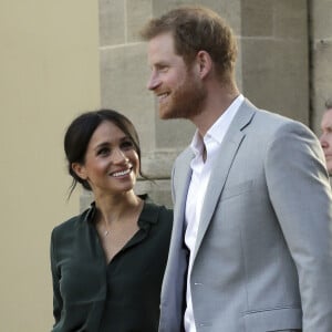 Le prince Harry et Meghan Markle visitent le Brighton Pavilion, à Brighton, dans le Sussex le 3 octobre 2018.