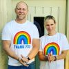 Mike Tindall et Zara Phillips, photo publiée par Mike sur Instagram le 14 mai 2020 dans le cadre d'une opération de bienfaisance au profit des personnels soignants britanniques.