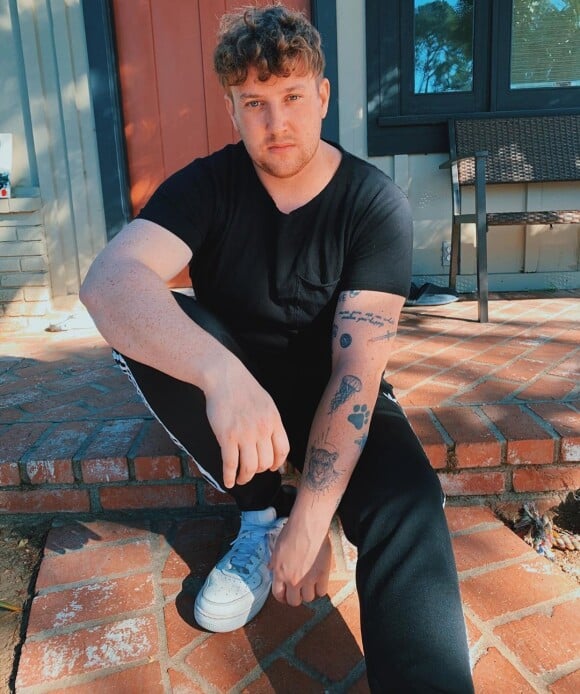 Corey La Barrie sur Instagram. Le youtubeur américain est décédé le jour de son 25e anniversaire, dans un accident de voiture survenu à Los Angeles, le dimanche 10 mai 2020.