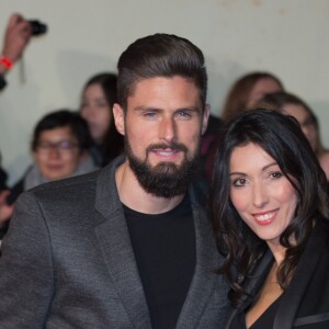 Olivier Giroud et sa femme Jennifer Giroud à la première de 'I Am Bolt' à The Odeon à Leicester Square à Londres, le 28 novembre 2016.