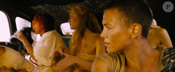 Charlize Theron dans la bande-annonce du film "Mad Max: Fury Road", sorti en 2015.