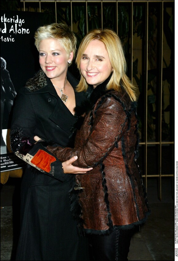 Melissa Etheridge et Tammy Lynn Michaels à Hollywood en 2002.