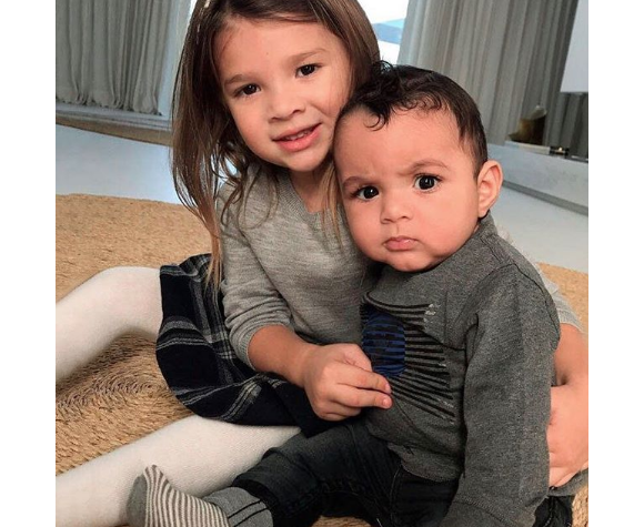 Karim Benzema a publié une photo de ses enfants Mélia et Ibrahim sur Instagram.