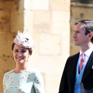 Pippa Middleton (enceinte) et James Middleton - Les invités arrivent à la chapelle St. George pour le mariage du prince Harry et de Meghan Markle au château de Windsor, Royaume Uni, le 19 mai 2018.