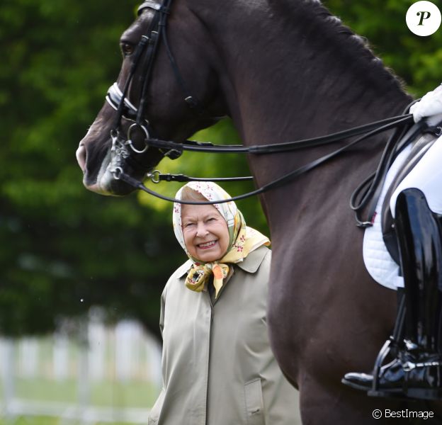 La reine Elisabeth II d'Angleterre se rend à l'évènement The Royal Horse Show 2019 à Windsor, le 9 mai 2019.