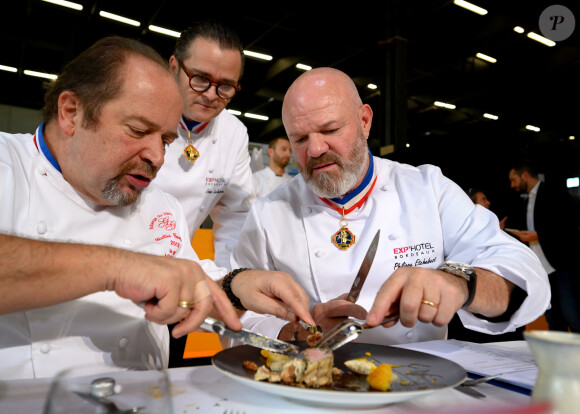 Exclusif - Philippe Etchebest préside le salon français de la restauration "Expotel" à Bordeaux. Il dirige aussi la journée des chefs et sa compétion regroupant 22 Etoiles sur l'évènement, le 25 Novembre 2019. © Patrick Bernard/ Bestimage