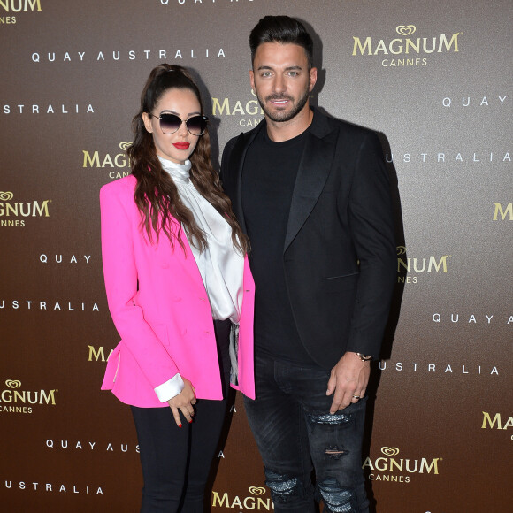 Nabilla Benattia (enceinte) et son mari Thomas Vergara - Nabilla Benattia présente sa collaboration pour les lunettes Quay Australia sur la plage Magnun lors du 72ème Festival International du Film de Cannes, le 18 mai 2019. ©Veeren / Bestimage