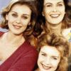 Photo promotionnelle de la série "Les Filles d'à côté".